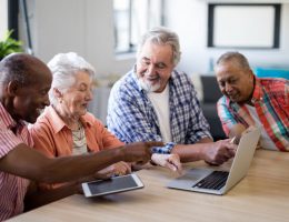 Découvrir les avantages de s’installer dans une résidence senior avec services